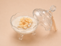 Cofre con vela floral